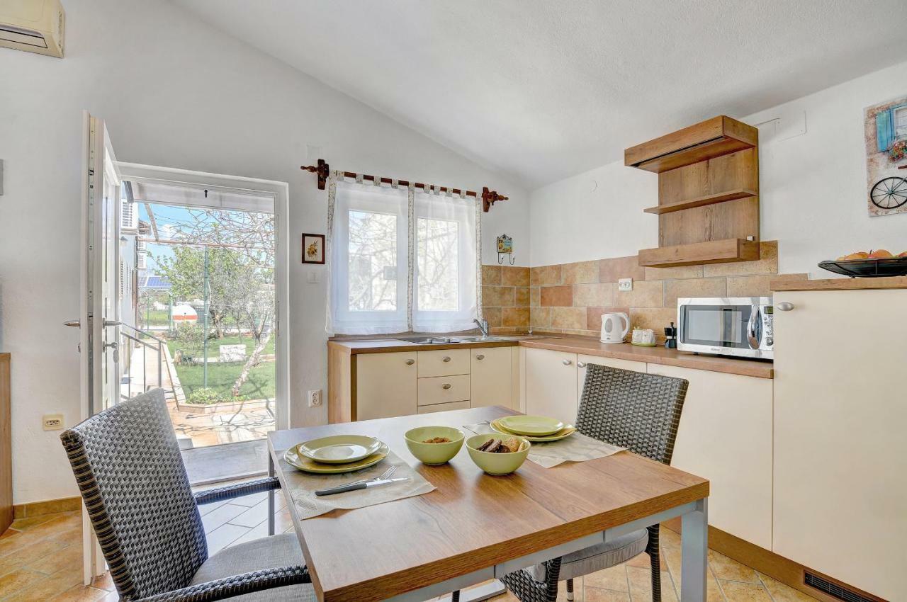 Adriatic Apartments Nada Fažana Extérieur photo